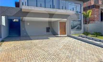 Condomínio com 3 quartos à venda em Condomínio Residencial Shamballa Iii - SP