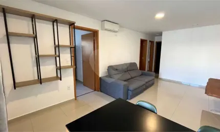 Apartamento com 3 quartos para locação em Jardim Maristela - SP