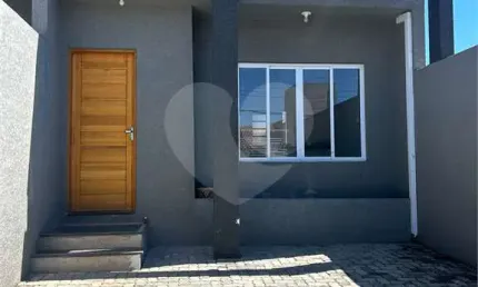 Casa térrea com 2 quartos à venda em Jardim Imperial - SP