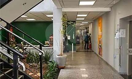 Prédio inteiro à venda ou para locação em Guaxinduva - SP