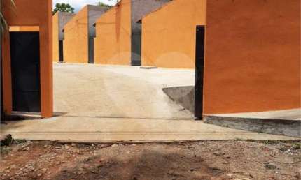 Casa de vila com 14 quartos à venda em Chácaras Fernão Dias - SP
