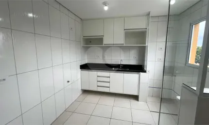 Apartamento com 2 quartos para locação em Jardim Alvinópolis - SP