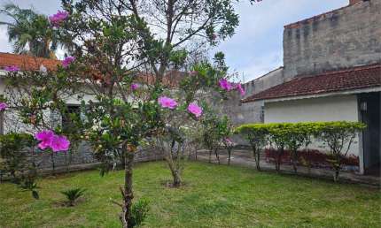 Terreno com 2 quartos à venda ou para locação em Alvinópolis - SP