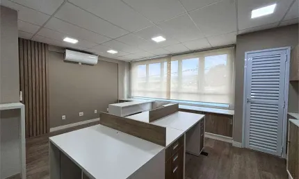 Sala comercial à venda na Clóvis Soares, --, Alvinópolis, Atibaia