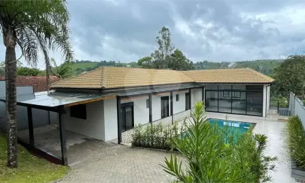 Casa com 3 quartos à venda em Jardim Estância Brasil - SP