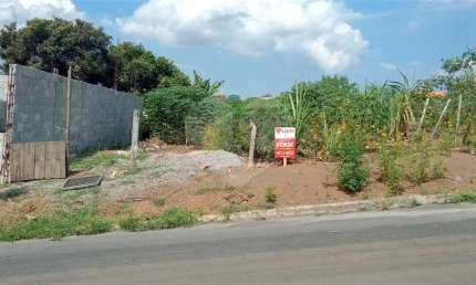 Terreno à venda na Piauí, --, Centro, Nazaré Paulista