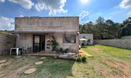 Casa com 2 quartos à venda em Jardim Estância Brasil - SP