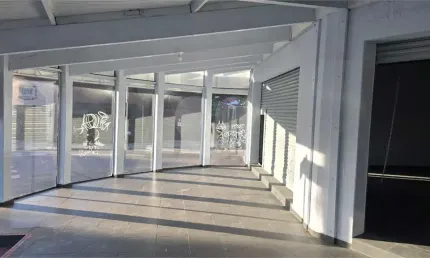 Ponto comercial para alugar na Alameda Professor Lucas Nogueira Garcez, --, Vila Thais, Atibaia
