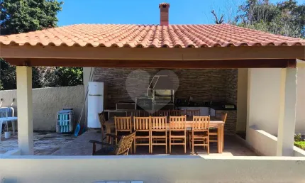 Casa térrea com 3 quartos para locação em jardim dos pinheiros - sp