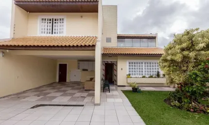 Sobrado no Jardim Botânico de 360,00 m² com 3 quartos  - 94409.001-KD
