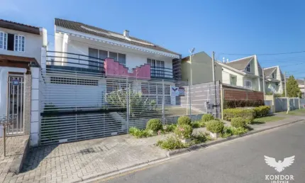 Casa com 4 quartos à venda na Rua Emílio Zattera, 91, São Braz, Curitiba