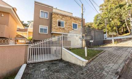 Sobrado no Santo Inácio de 136,02 m² com 3 quartos  - 94544.001-KD