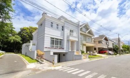 Casa com 4 quartos em Condomínio no Orleans com 363,00 m² - 94809.001