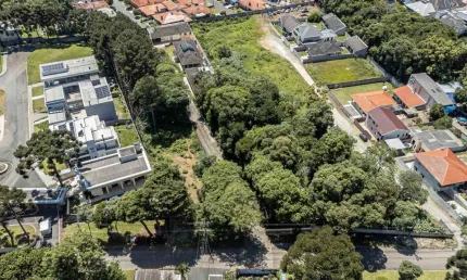 Terreno à venda na Rua Inácio Wichnewski, 848, Orleans, Curitiba