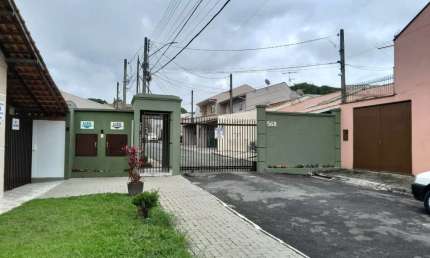 Casa com 2 quartos para alugar na Rua Olívia Gonçalves Freitas, 568, Orleans, Curitiba