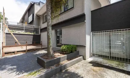 Casa comercial com 4 salas para alugar na Rua Padre Anchieta, 1010, Mercês, Curitiba