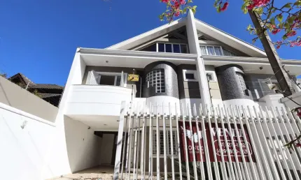 Casa com 4 quartos à venda na Rua Ângelo Dallarmi, 328, Santa Felicidade, Curitiba