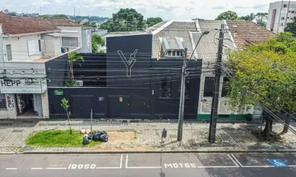 Ponto comercial com 3 salas para alugar na Avenida Manoel Ribas, 656, Mercês, Curitiba