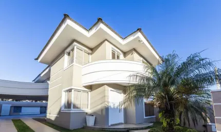 Casa com 3 quartos para alugar na Rua Augusto Fleischfresser, 117, São Braz, Curitiba