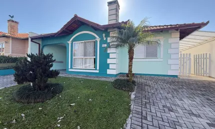 Casa com 3 quartos para alugar na Avenida Doutor Eugênio Bertolli, 3192, Santa Felicidade, Curitiba
