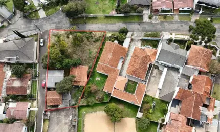 Terreno à venda na Rua Tangará, 16, Butiatuvinha, Curitiba