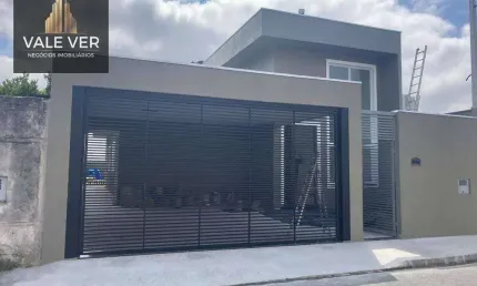 Casa com 3 dormitórios à venda, 166 m² por R$ 840.000,00 - Villa Branca - Jacareí/SP