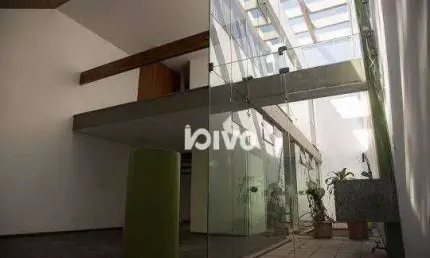 Sobrado com 4 quartos e 1 vaga à venda, 200 m² por R$ 3.139.000 - Moema