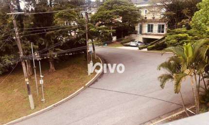 Village com 3 quartos e 6 vagas, 320 m² - venda por R$ 2.190.000 ou aluguel pacote por R$ 11.652/mês - Residencial Dez (Alphaville)