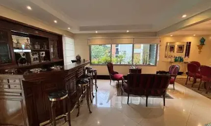 Apartamento com 4 dormitórios ( 1 suíte ), 2 vagas - à venda, 230 m² por R$ 3.500.000 - Moema - São Paulo/SP