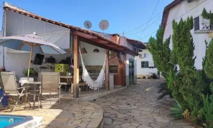 Casa à venda 3 Quartos, 1 Suite, 3 Vagas, 357M², Vila Brasília, Aparecida de Goiânia - GO
