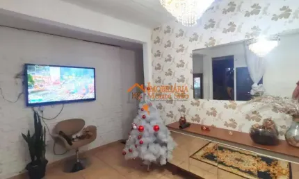 Casa com 4 dormitórios à venda, 200 m² por R$ 749.900,00 - Jardim Adriana - Guarulhos/SP