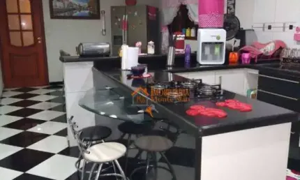 Sobrado com 3 dormitórios à venda, 125 m² por R$ 954.000,00 - Parque Renato Maia - Guarulhos/SP