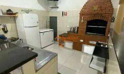Sobrado com 4 dormitórios à venda, 200 m² por R$ 744.900,00 - Cidade Soberana - Guarulhos/SP