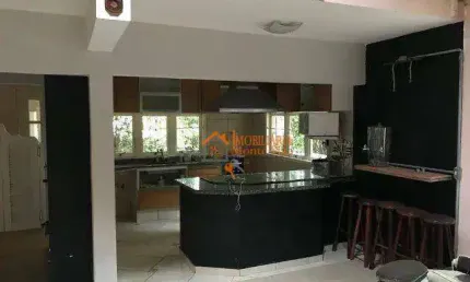 Sobrado com 2 dormitórios à venda, 210 m² por R$ 423.500,00 - Parque Residencial Bambi - Guarulhos/SP
