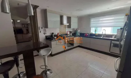 Sobrado com 3 dormitórios à venda, 380 m² por R$ 1.100.000,00 - Jardim Santa Clara - Guarulhos/SP
