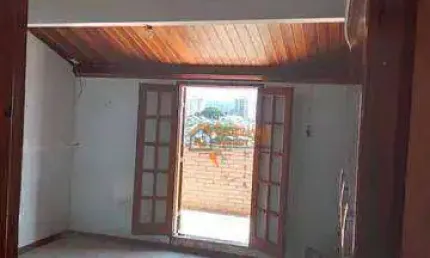 Sobrado com 4 dormitórios à venda, 200 m² por R$ 552.700,00 - Parque Santo Antônio - Guarulhos/SP