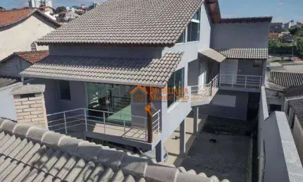 Sobrado com 4 dormitórios à venda, 309 m² por R$ 1.500.000,00 - Centro - Arujá/SP