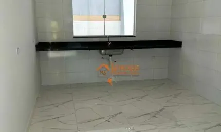 Sobrado com 2 dormitórios à venda, 81 m² por R$ 410.000,00 - Jardim Pinheirinho - Itaquaquecetuba/SP