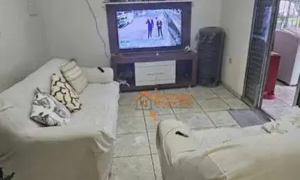 Casa com 3 dormitórios à venda por R$ 213.000,00 - Cidade Jardim Cumbica - Guarulhos/SP