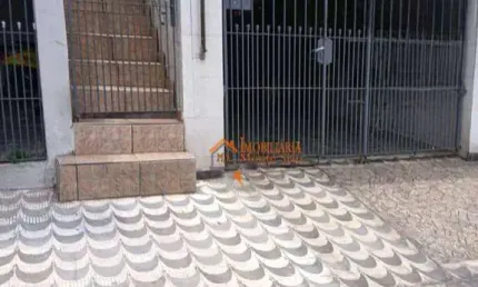 Casa com 3 dormitórios à venda, 250 m² por R$ 852.000,00 - Jardim Almeida Prado - Guarulhos/SP