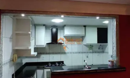 Apartamento com 2 dormitórios à venda, 44 m² por R$ 210.000,00 - Água Chata - Guarulhos/SP
