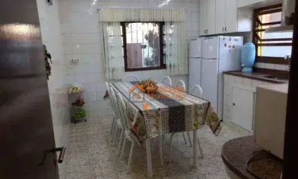 Sobrado com 4 dormitórios à venda, 225 m² por R$ 1.704.000,00 - Vila Nova Bonsucesso - Guarulhos/SP
