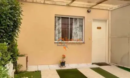 Sobrado com 2 dormitórios à venda, 70 m² por R$ 395.000,00 - Vila São João Batista - Guarulhos/SP
