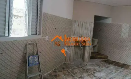 Kitnet com 1 dormitório para alugar, 25 m² por R$ 892,00/mês - Jardim Adriana - Guarulhos/SP