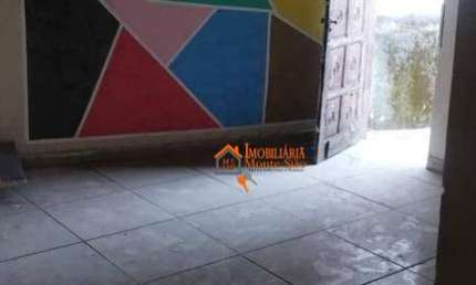 Casa com 2 dormitórios para alugar, 125 m² por R$ 1.115,00/mês - Cidade Tupinambá - Guarulhos/SP