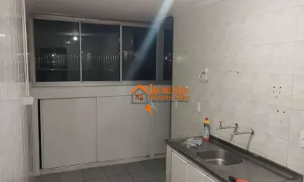 Apartamento com 3 dormitórios à venda, 63 m² por R$ 390.000,00 - Parque Cecap - Guarulhos/SP