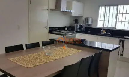 Sobrado com 4 dormitórios à venda, 200 m² por R$ 950.000,00 - Vila Rosália - Guarulhos/SP