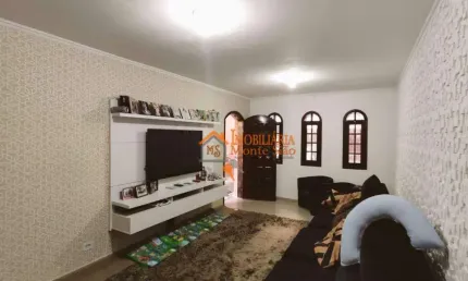 Sobrado com 3 dormitórios à venda, 195 m² por R$ 680.000,00 - Vila Hulda - Guarulhos/SP