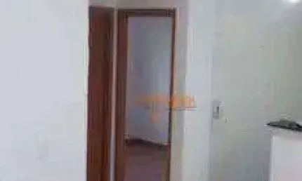 Apartamento com 2 dormitórios à venda, 52 m² por R$ 223.000,00 - Água Chata - Guarulhos/SP