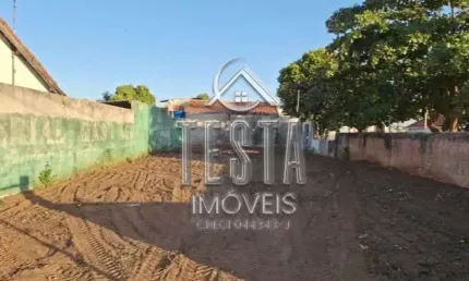 Terreno à venda no Fundação Casas Populares Salvador Filardi, Bauru 